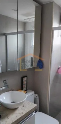 Imagem Apartamento 2 dormitórios, sala para 2 ambientes, sacada, cozinha americana com armários, área de...
