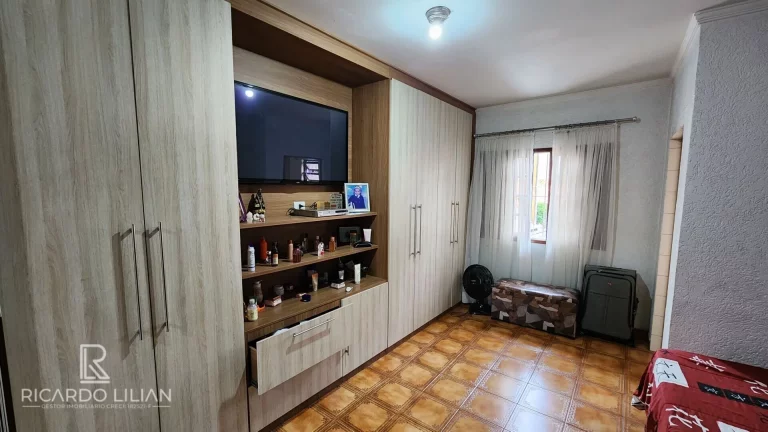 Imagem Sobrado Exclusivo no Paraventi: Conforto, Elegância e Localização Privilegiada!