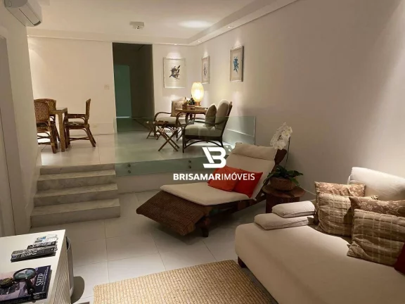 Imagem PITANGUEIRAS- UM VERDADEIRO LUXO DE APARTAMENTO , FINO ACABAMENTO , GARAGEM DEMARCADA NO PRÉDIO.
