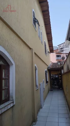 Imagem Lindo sobrado Em Taboão da Serra - 3 dorms - 170 m²