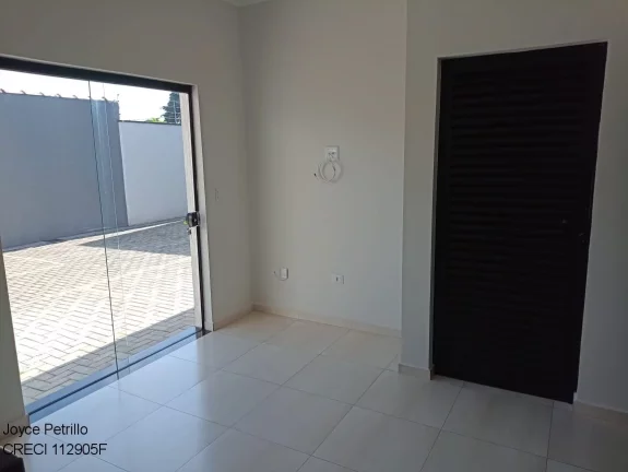 Imagem Apartamento de 1 dormitório disponível para locação em Peruíbe.