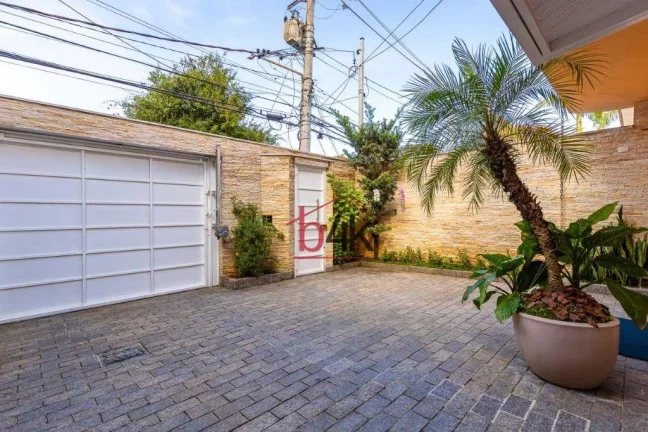 Imagem Casa 220 m² à venda, 4 dormitórios no J ardins 4