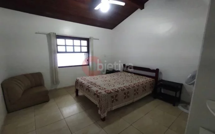 Imagem Apartamento duplex de 2 quartos a 200 metros da Praia - Pero - Cabo Frio
