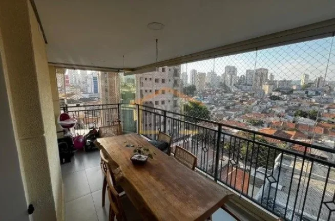 Imagem Apartamento com 92 m², com 2 dormitórios, sendo 1 suite, possibilidade de terceiro dormitório rev...