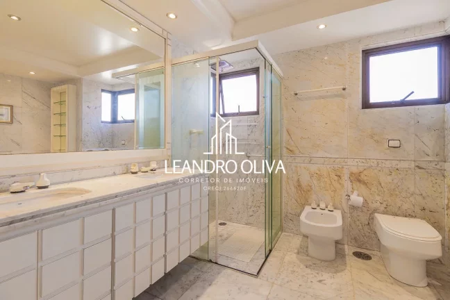Imagem Condomínio Memphis - Vende duplex alto padrão 412m², 3 suítes, livings com terraços, rooftop, área gourmet, 4 vagas