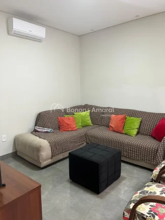 Imagem Sobrado à venda no Residencial Villa do Sol :
 Com 287 m² de área construída - 4 dormitórios e ...