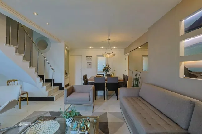 Imagem Localizado no bairro Cidade Nova, este apartamento oferece uma área de 240 metros quadrados, propor...
