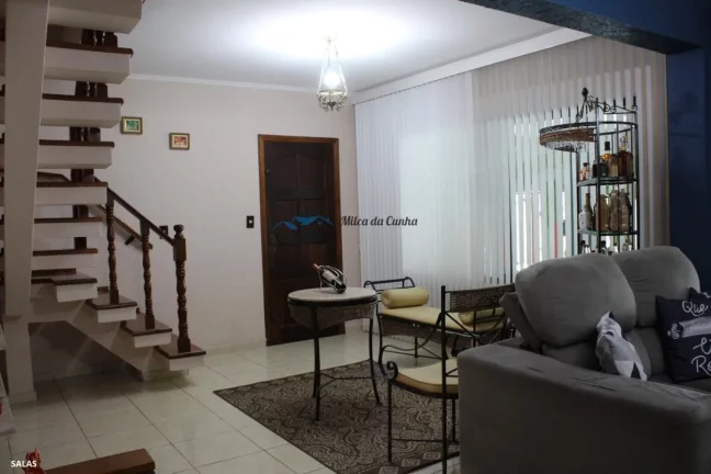 Imagem Sobrado à Venda com 3 dormitórios 3 vagas com Casa nos Fundos, Homero Thon , Santo André