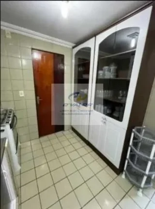 Imagem Vendo Apartamento com 109 m², 3 quartos s/ 1 suíte + DCE, sala p/ 2 ambientes e 2 vagas