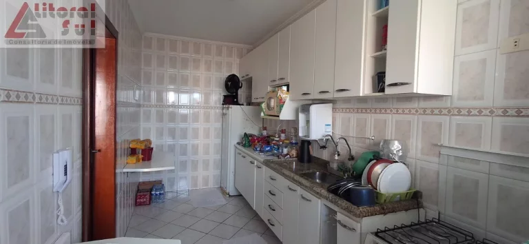 Imagem Imperdível apartamento à venda em Praia Grande-SP, bairro Tupi! 1 quarto, 1 sala, 1 banheiro, 1 vaga de garagem, 55m² de área.
