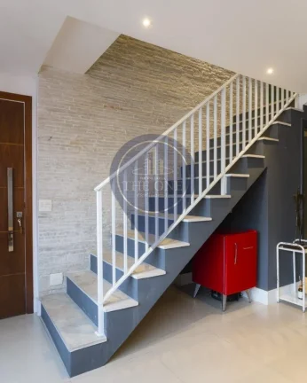 Imagem Imóvel de alto padrão em Perdizes: 3 quartos, 2 suítes, 2 salas, 3 banheiros, 2 vagas, 234m² - São Paulo-SP.
