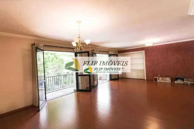 Imagem Oportunidade: Ótimo apartamento com 300 m² 4 quartos 3 garagens no miolo do Cambuí - Campinas - SP