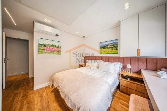 Imagem Apartamento com 109m², 2 dormitórios, sendo 2 suites, 3 banheiros no total e 2 vagas de garagem. P...