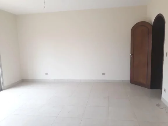 Imagem Apartamento amplo, muito bem localizado no Centro com excelente estrutura, com 3 dormitórios, todos...