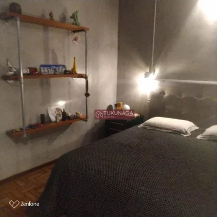 Imagem Sobrado com 4 dormitórios à venda, 142 m² por R$ 635.000,00 - Cidade Brasil - Guarulhos/SP