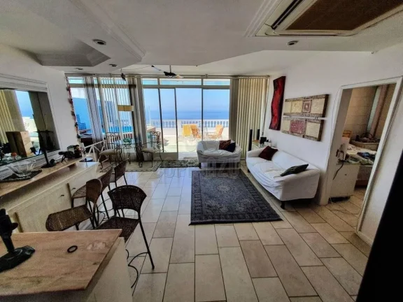 Imagem Copacabana – Avenida Atlântica | Residencial › Cobertura 4 quarto(s) à Venda