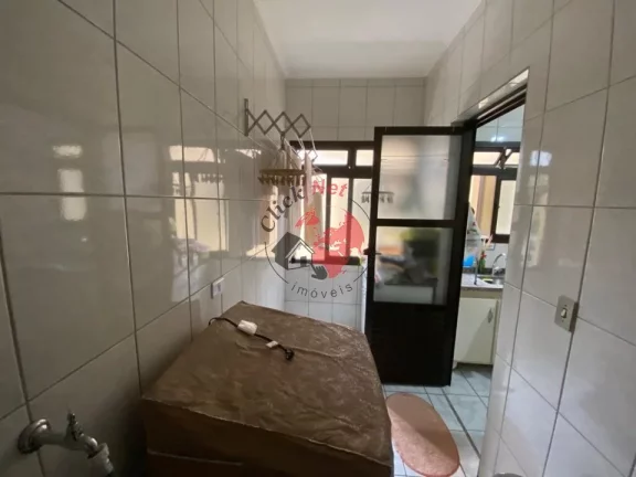 Imagem Apartamento à Venda em Prédio Sem Condomínio no bairro Vila Guiomar em Santo André