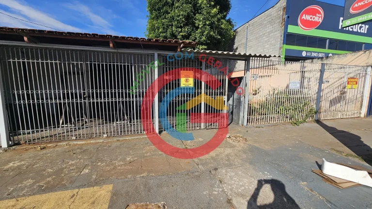 Imagem Casa com cômodo comercial - Coimbra