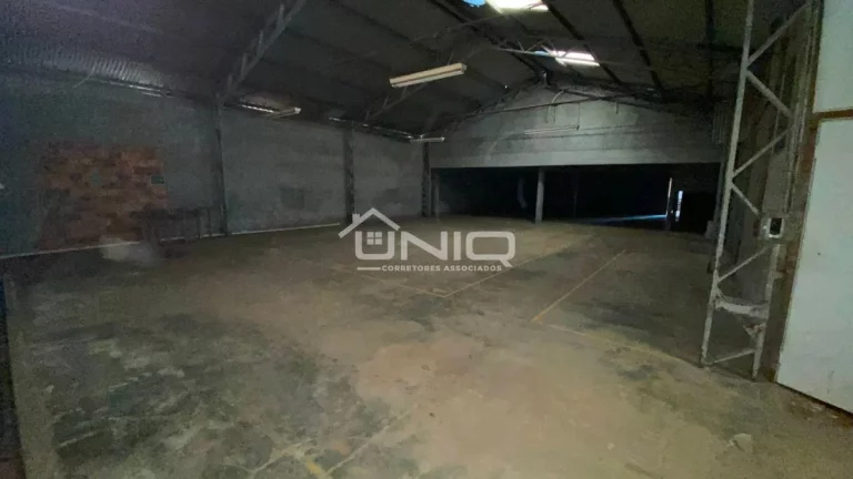 Imagem Barracões Disponiveis Saída para Itapejara D'Oeste