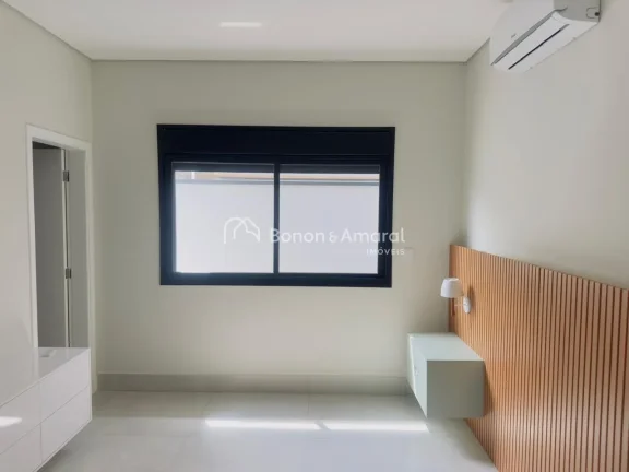 Imagem Casa térrea em condomínio fechado, com 193 m² de área construída em terreno de 300 m².
Possui ...
