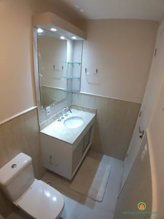Imagem Charmoso apartamento na melhor localização da Granja Viana