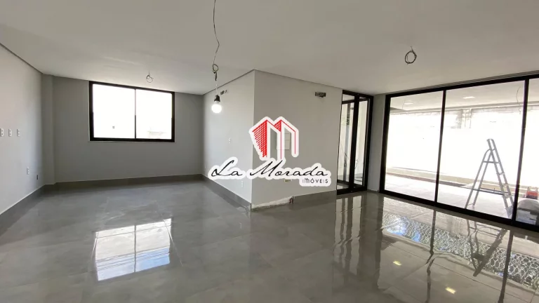 Imagem Mosaico Ponta Negra, Casa com: 234,21m² I 3Suítes, 04 vagas!