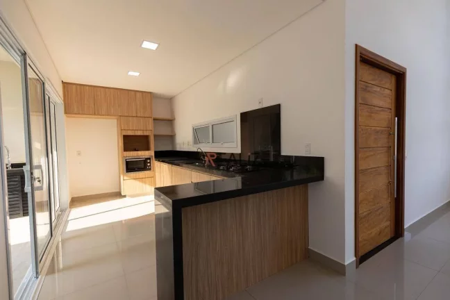 Imagem Casa com quintal e 3 dormitórios à venda, 170 m² por R$ 1.290.000 - Condomínio Residencial Viena - Indaiatuba/SP