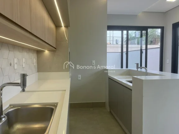 Imagem Maravilhosa casa térrea, acabamento de primeira, com 4 suítes todas com armários e ar condicionad...
