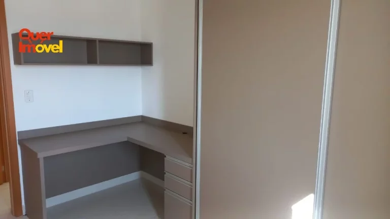 Imagem Apartamento à venda no Campos Elíseos, Edifício Sevilha: 3 quartos, 1 suíte, sala, 2 banheiros, 2 vagas - 93m². Quer Imóvel Negócios Imobiliários.