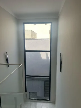 Imagem Imóvel de luxo no Jardim Astro em Sorocaba-SP: Casa em condomínio com 4 quartos, 1 suite, 2 salas, 4 banheiros e 4 vagas.