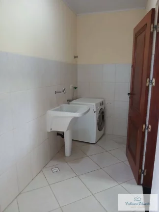 Imagem Casa 2 dormitórios com piscina a venda no Jardim Carolia