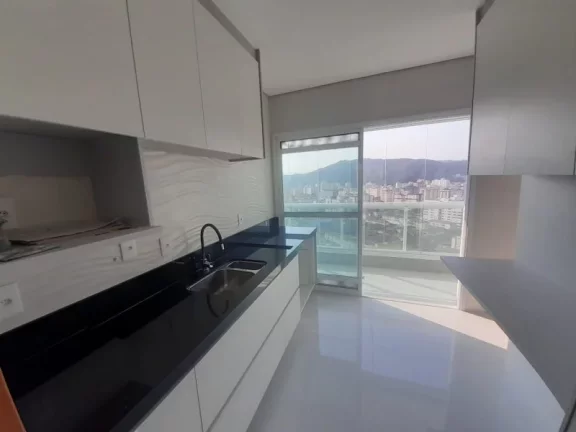 Imagem Cobertura Duplex com Piscina à venda com 3 suítes e 3 vagas no bairro do Gonzaga em Santos por R$ 3.990.000,00