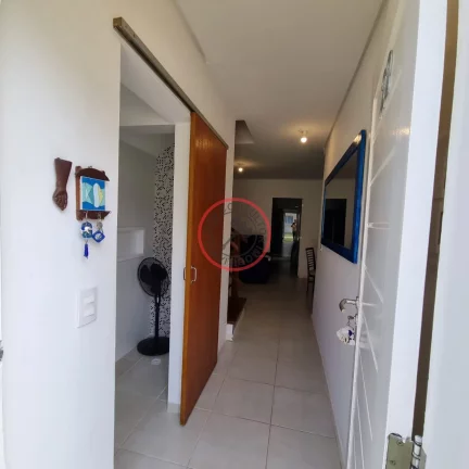 Imagem ESCRITURA DEFINITIVA,CASA COM 4 QUARTOS SENDO 3 SUITES, LAVANDERIA E AREA GOURMET EM CONDOMINIO