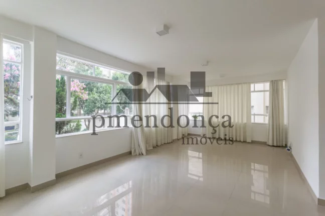 Imagem Higienópolis, apartamento reformado com 3 quartos (1 suíte) e 1 vaga, 164 m².