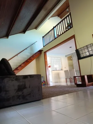 Imagem Casa para Venda em Peruíbe, Estância São Marcos, 3 dormitórios, 2 suítes, 1 banheiro, 6 vagas
