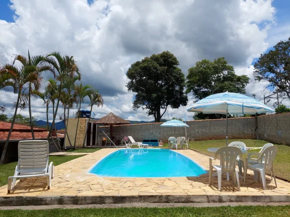 Imagem Chácara à venda com 3 quartos, sendo 1 suíte, no condomínio Alpes de Bom Jesus, Bom Jesus dos Perdões - SP