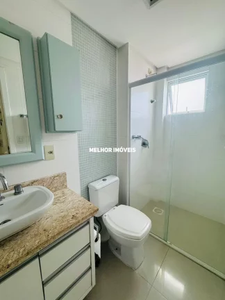 Imagem Cobertura á venda com 4 dormitórios, 3 vagas de garagem e piscina privativa localizada no centro de Balneário Camboriú/SC