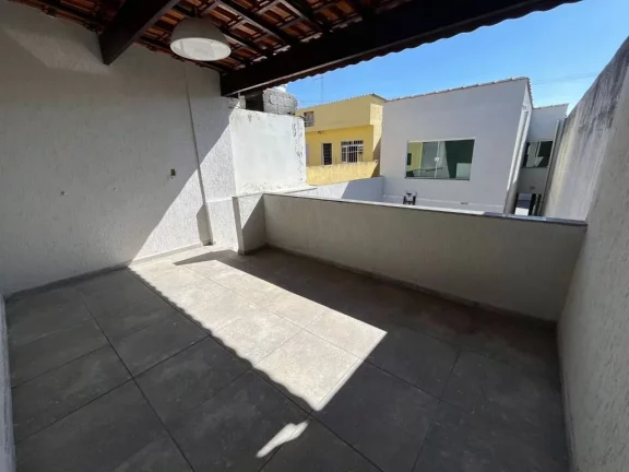 Imagem Sobrado com 2 dormitórios à venda, 200 m² por R$ 450.000,00 - Vila Jurema - Ferraz de Vasconcelos/SP