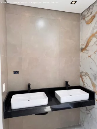 Imagem Sobrado para Venda em São Bernardo do Campo, Assunção, 3 dormitórios, 1 suíte, 2 banheiros, 4 vagas