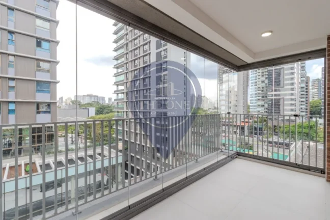 Imagem Apartamento de Luxo em Moema: 2 Quartos, 2 Suítes, 2 Salas e 1 Vaga de Garagem - São Paulo-SP