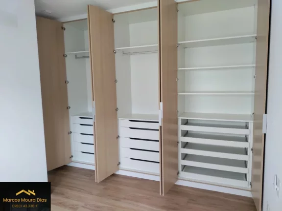 Imagem Apartamento à venda 86 m2, 2 dormitórios sendo 1 suíte, 2 vagas, churrasqueira na varanda, lavabo. Edifício com Lazer e Portaria 24 hs