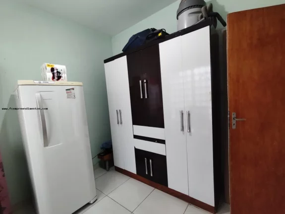 Imagem Casa para Venda em Limeira, Parque Residencial Belinha Ometto, 2 dormitórios, 1 banheiro, 2 vagas