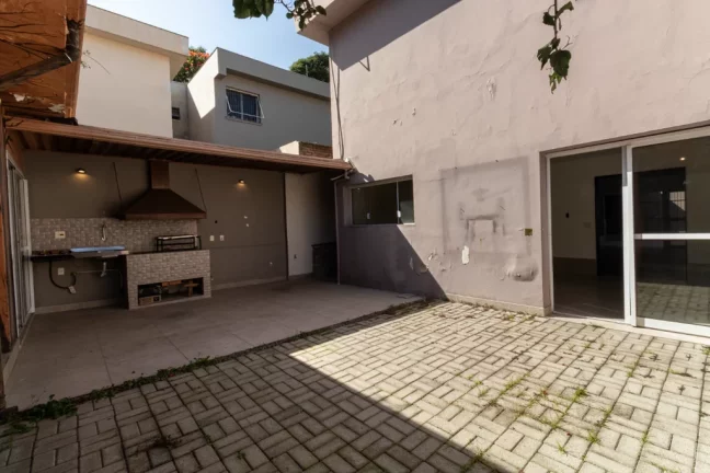 Imagem Casa com 3 Quartos à Venda, 190 m² em Moema - São Paulo