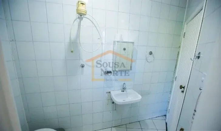 Imagem Casa em rua calma, com ampla vista e muita iluminação natural, 4 dormitórios, sendo 2 suítes com...
