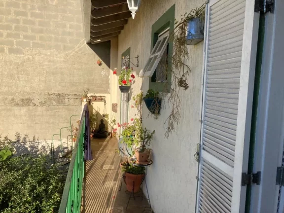 Imagem Sobrado com 3 dormitórios à venda, 181 m² por R$ 750.000,00 - Vila Áurea - Poá/SP
