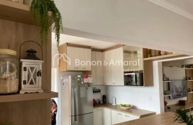 Imagem Casa ampla com acabamento refinado no Condomínio Flor da Serra, em terreno de 480m² e 244m² de á...