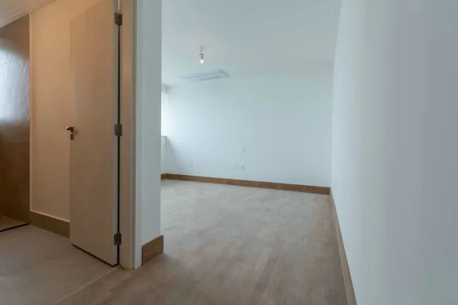 Imagem Cobertura Duplex Tatuapé - 593,24 m² - 4 Suítes - 1 Máster - Terraço Gourmet - 7 banheiros - 8 Vagas - Depósito - Piscina e ofurô