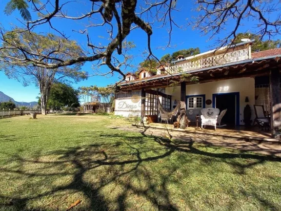 Imagem Casa para Venda em Teresópolis / RJ no bairro Golfe