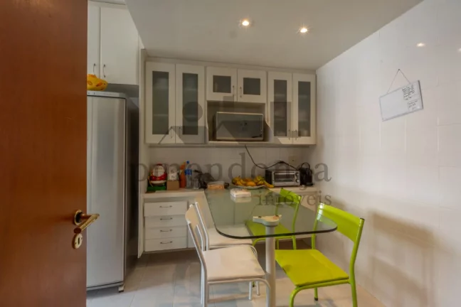 Imagem Apartamento em Perdizes com 120m², terraço 3 quartos (1suíte) e 2 vagas.