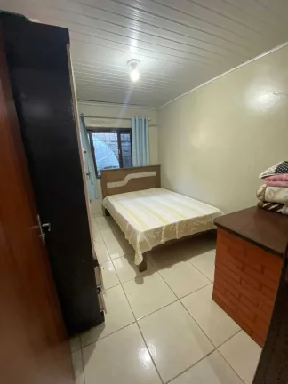 Imagem Casa com 4 dormitórios sendo 1 suíte e 4 vagas de garagem em Jarivatuba | Joinville/SC